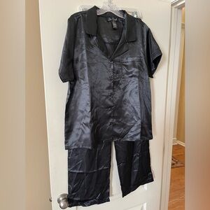 New! Star Dust from Nordstrom Black Satin Pajama Set Various Sizes